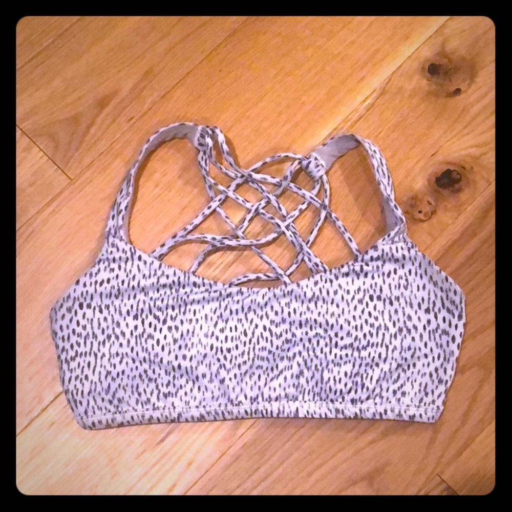 Lululemon bra